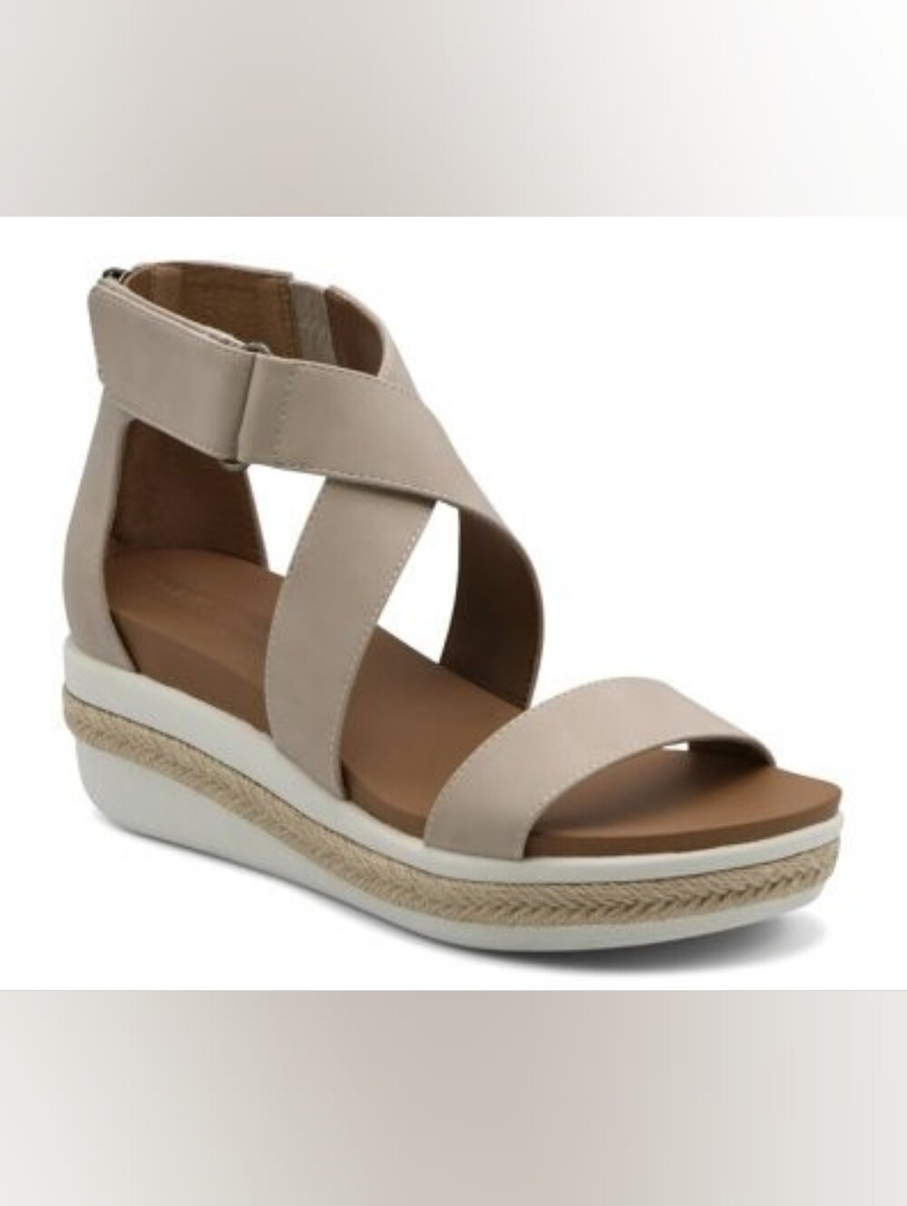 Adrienne Vittadini Beige Crisscross Ankle Platform Sandals Size 8.5